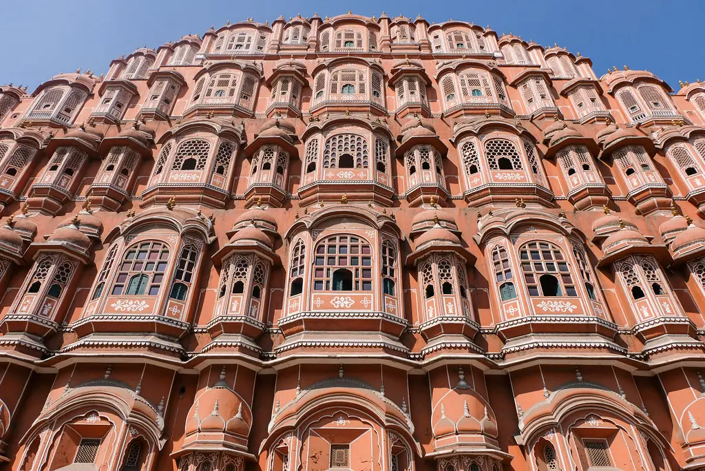 The pink honeycomb facade of Hawa Mahal in Jaipur, India